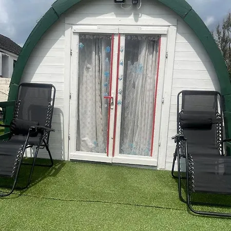 Glamping Peaceful Glamping Pod With Biodiversity Habitat Near Shannon Estuary In Erribul, County Clare Effernan